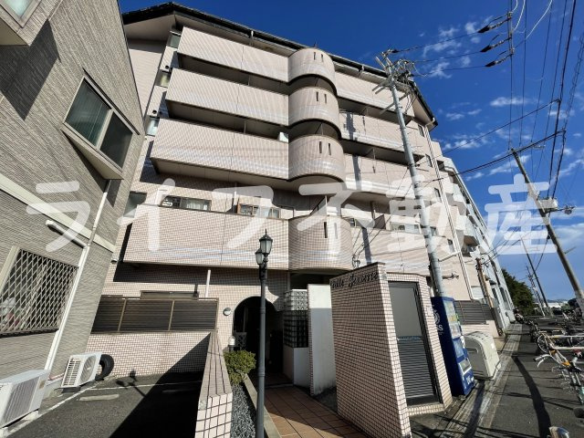 ベルジュネスの外観|おしゃれな外観です