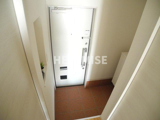 R307の玄関|※モデルルーム　　別のお部屋の写真です。
