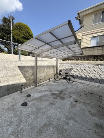 エイミーテンの駐車場