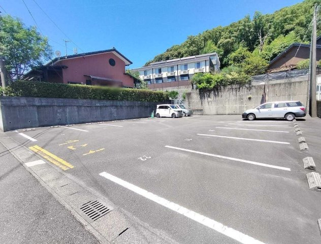 レオネクストヴェルテラスのその他|宅外駐車場