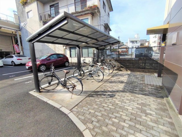 レオパレス山下のその他|駐輪場
