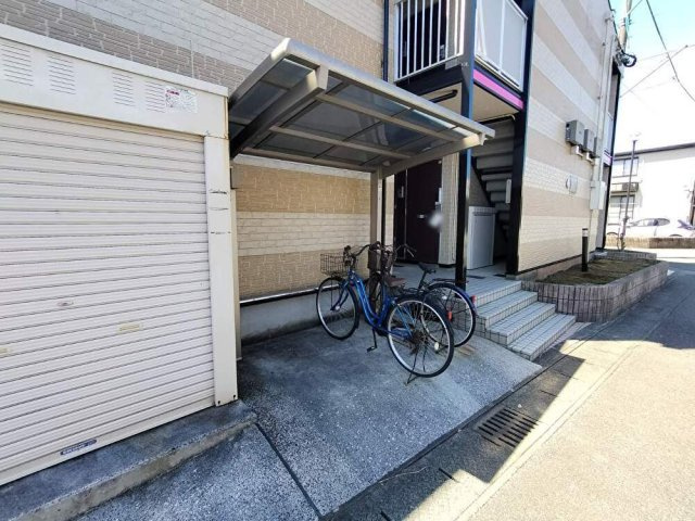レオパレスサザーランドのその他|駐輪場