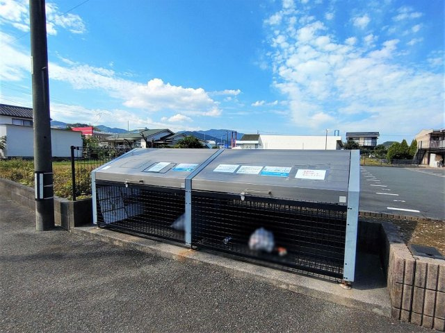 レオパレス粟野名のその他|ゴミ捨て場