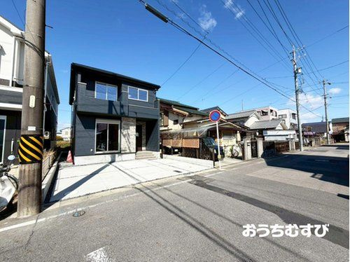 小牧市新町2期(全1棟)の駐車場