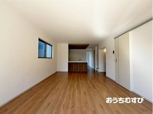 小牧市新町2期(全1棟)の居間・リビング