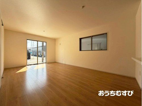 小牧市新町2期(全1棟)の居間・リビング