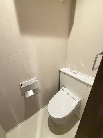Ｍａｉｓｏｎ　Ｓａｒｋｌａｎｄ　メゾンサークランドのトイレ|★トイレ★家具家電付きの物件です★