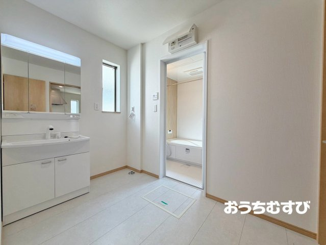 春日井市上条町8丁目(全8棟)の洗面所