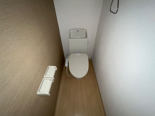 クレド御茶園（credo御茶園）のトイレ|コンパクトで使いやすいトイレです