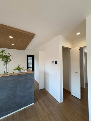 田川市川宮4期　新築戸建ての収納|キッチン横にも便利な収納スペース付き♪♪