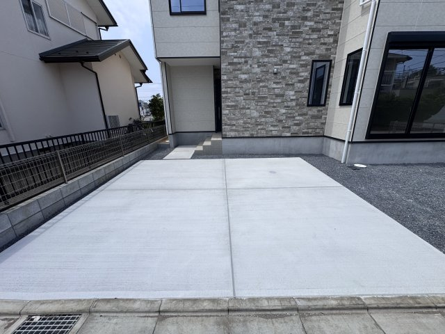 柏市花野井新築戸建（花野井22期）の駐車場|駐車スペース・並列2台駐車可