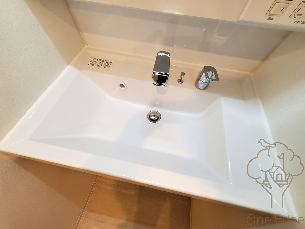 シーズンフラッツ梅田NORTHの洗面所