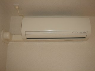 アーバン　ルピナスの設備|エアコン