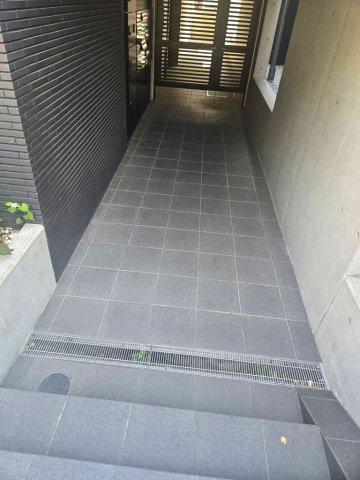 GRAN PASEO茗荷谷のエントランス