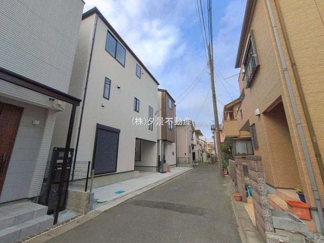 《仲介手数料無料》越谷市南越谷３丁目22-7新築一戸建てグラファーレ