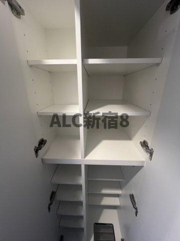 ルーブル中板橋六番館 の収納