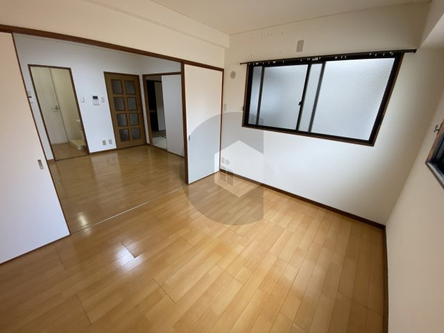グロースパシフィック長田の寝室