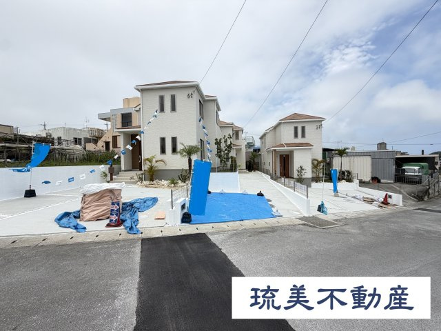八重瀬町安里（全3棟）の外観|※全棟駐車2～3台可♪