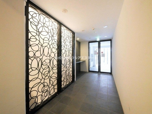 StoRKResidence昭和町のエントランス