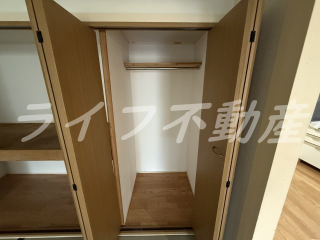 メゾン大和枚岡の収納|便利な収納スペースです
