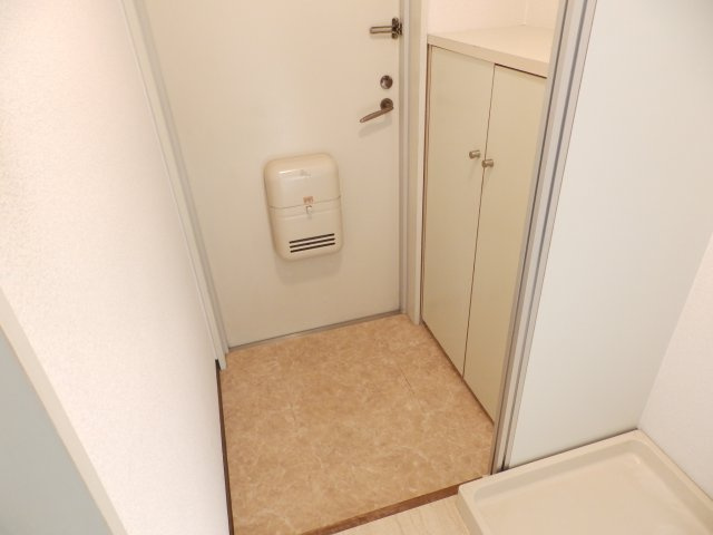 レジデンス六甲の玄関