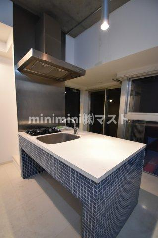 大阪市中央区久太郎町１丁目の賃貸マンションのキッチン