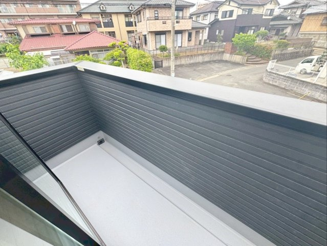 糟屋郡粕屋町仲原　新築戸建　1・2号棟のバルコニー|【2階】リビングに繋がるバルコニーです！