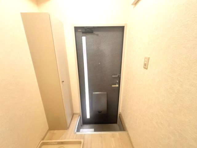 ポミエ六甲の玄関
