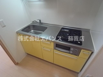  | モナリエ港