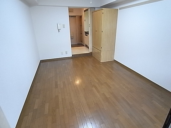 ジョイフル石屋川の居間・リビング