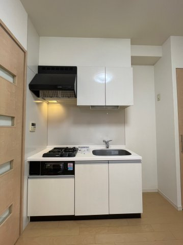 meLiV鶴舞　名古屋市賃貸　仲介手数料無料のキッチン