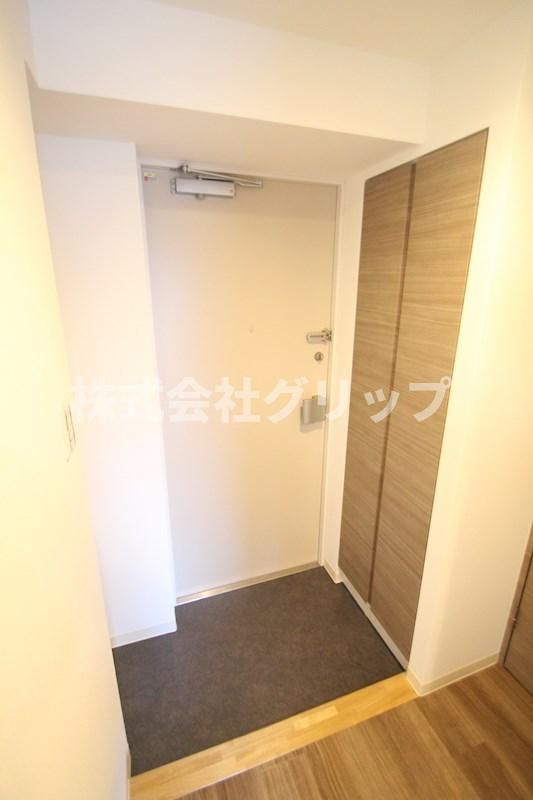 GRANDREVE横濱Ⅱの玄関