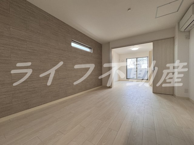 フォレストクリエオーレ枚岡壱番館の居間・リビング|ゆったり過ごせる居間です