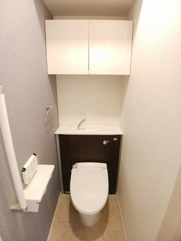 アルカンジュ光　壱番館のトイレ|落ち着いたトイレです