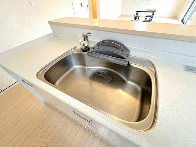 宇都宮市江曽島町　3ＳＬＤＫ　中古住宅のキッチン