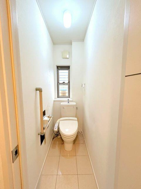宇都宮市江曽島町　3ＳＬＤＫ　中古住宅のトイレ