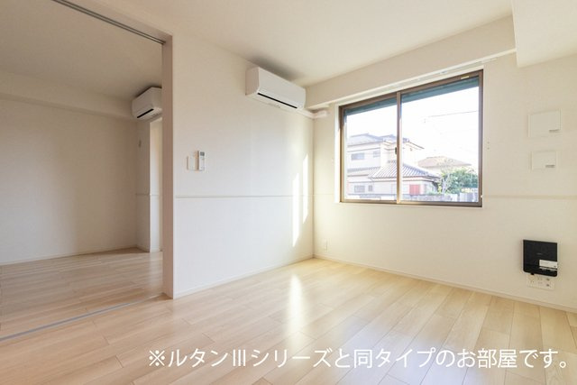 セントラルガーデンハウスの居間・リビング|おしゃれなリビングです