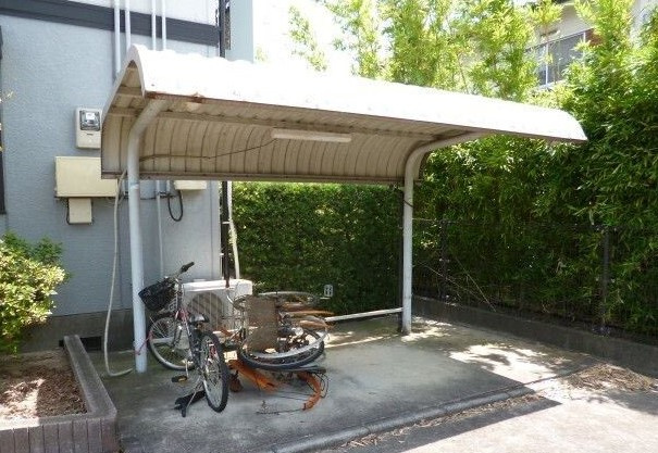 ベルナール津福のその他共用部分|駐輪場に自転車も停められます♪