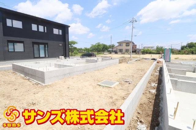 須賀川市影沼町　　　１号棟　　須賀川第１小学校、須賀川第１中学区の外観|南西側から見た外観♪