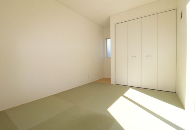 須賀川市影沼町　　　2号棟　　須賀川第１小学校、須賀川第１中学区の収納|※同社施工例