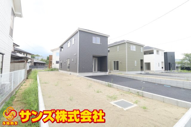 須賀川市影沼町　　　3号棟　　須賀川第１小学校、須賀川第１中学区の外観|南東側から見た外観♪