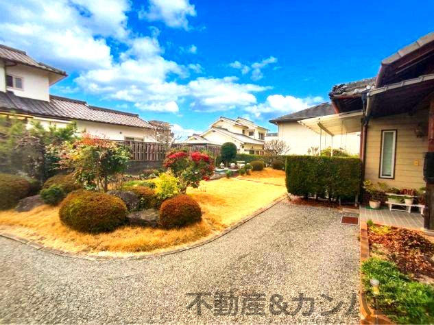星岡5丁目の中古のおうち　松山市星岡5丁目中古戸建の庭