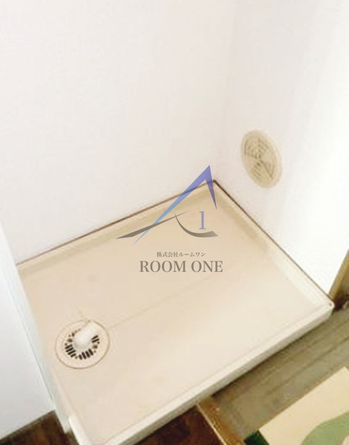 BROWNHOMESの設備|洗濯機置き場です。