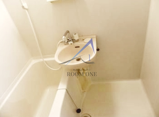 BROWNHOMESの洗面所|洗面台です。
