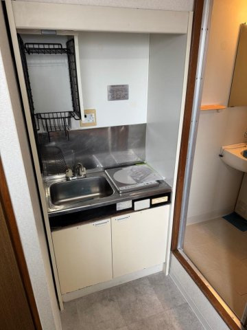キャタデイマンション上野入谷のキッチン