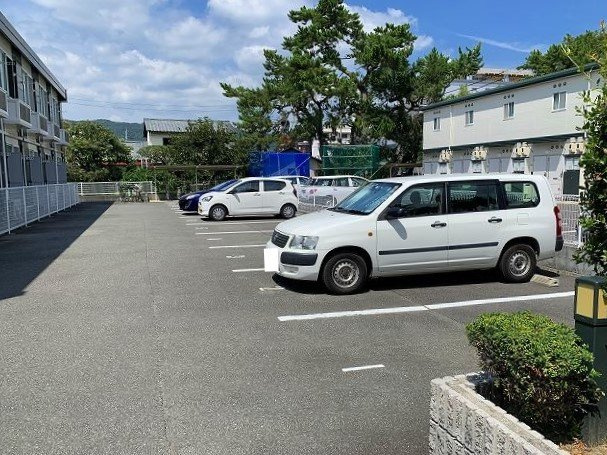 レオパレスなぎさ公園前のその他