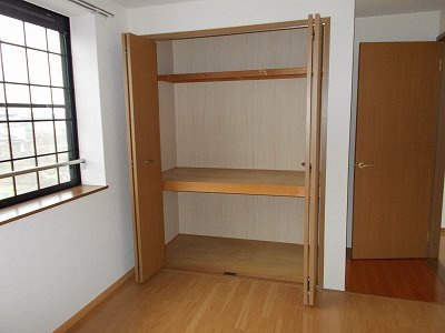 グレーシア西殿の収納