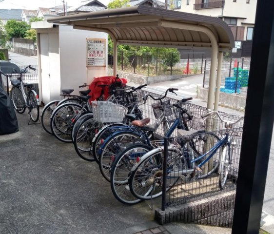 レオパレストゥインクルのその他|自転車置き場