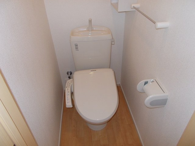 サンシーロのトイレ