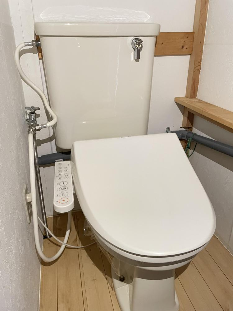 かしの木ハイムのトイレ|温水洗浄便座